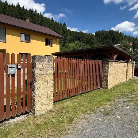 Ubytko U Karla 度假居 Nový Hrozenkov